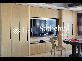 Mid Levels Central - Clovelly Court 03