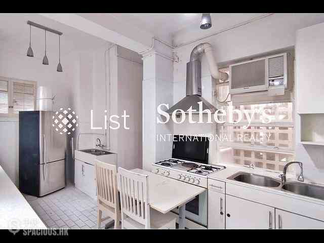 Mid Levels Central - 8, Clovelly Path 21