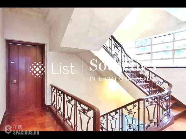 Mid Levels Central - 8, Clovelly Path 22