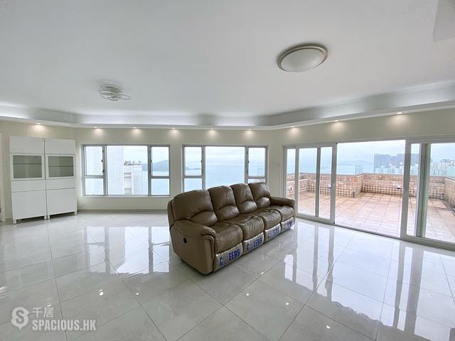 Ap Lei Chau - South Horizons Phase 2 Yee Ngar Court (Block 9) 01