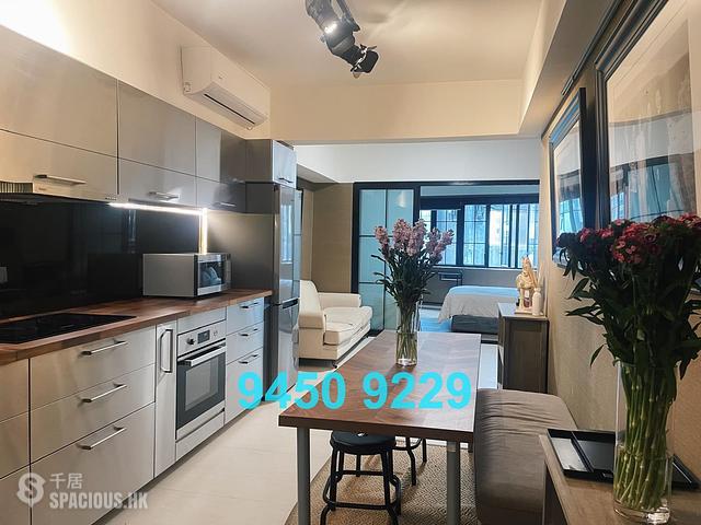 Central - 55, Wellington Street 01