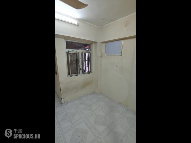 Sai Ying Pun - Tai Yik House 01