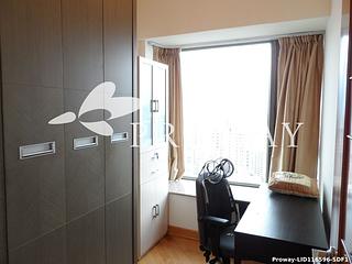 Hung Hom - Royal Peninsula Block 5 06