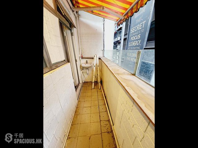Central - 7, Lan Kwai Fong 01