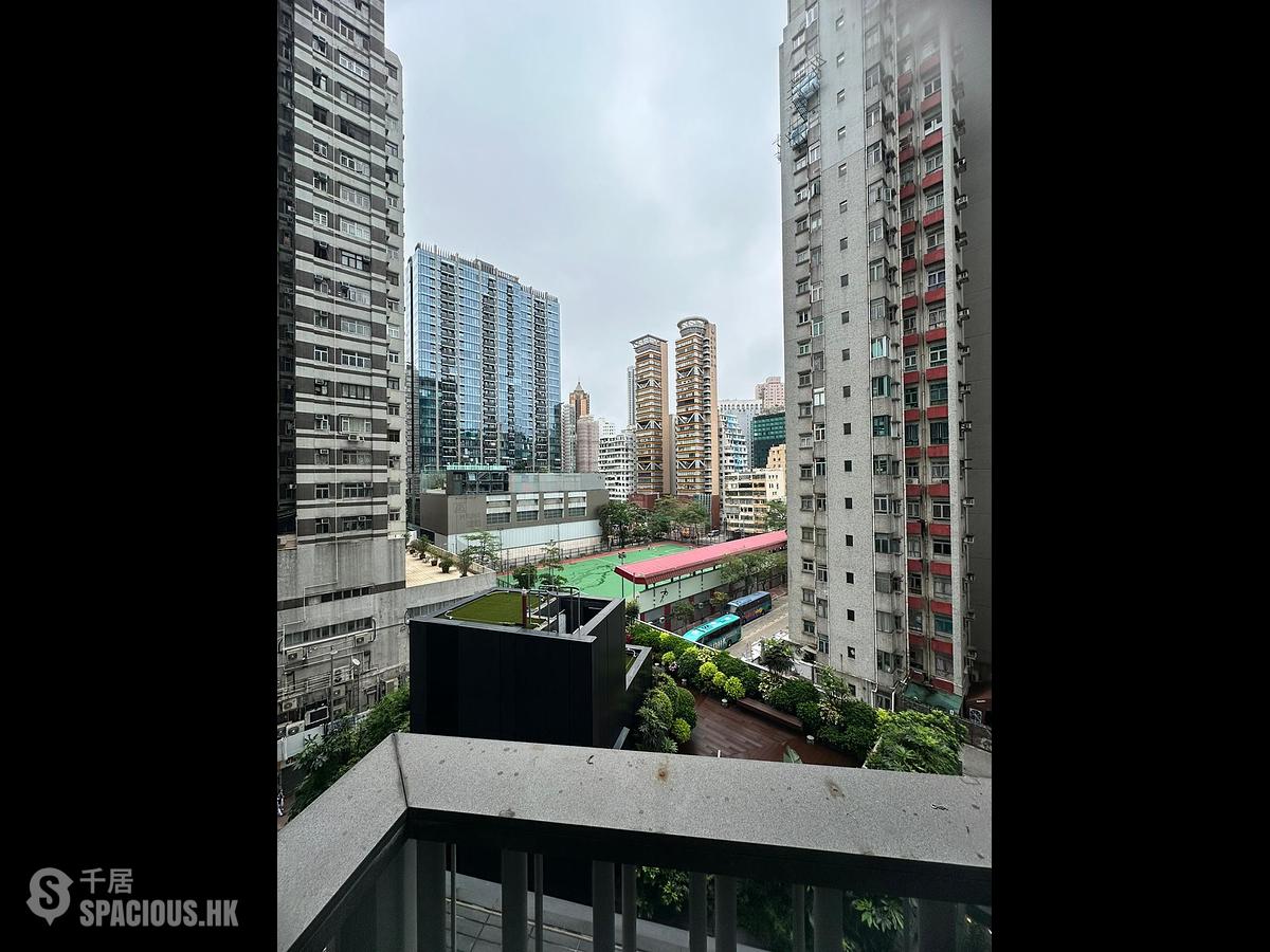 Mong Kok - Skypark 01