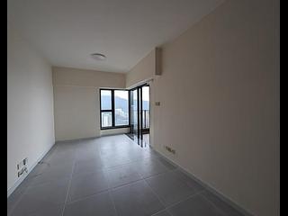 Sai Wan Ho - Grand Promenade Block 1 02