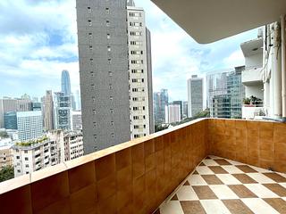 Mid Levels Central - Best View Court Block 66, Macdonnell Road 03