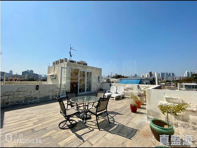 Kowloon Tong - Moonlight Court 01