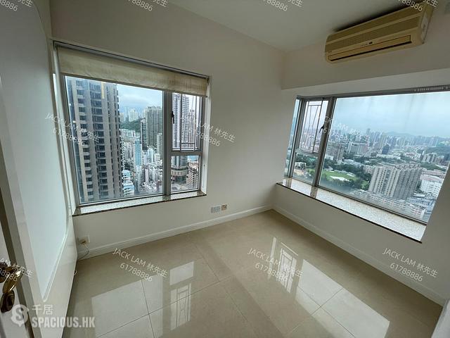 To Kwa Wan - Sky Tower 01