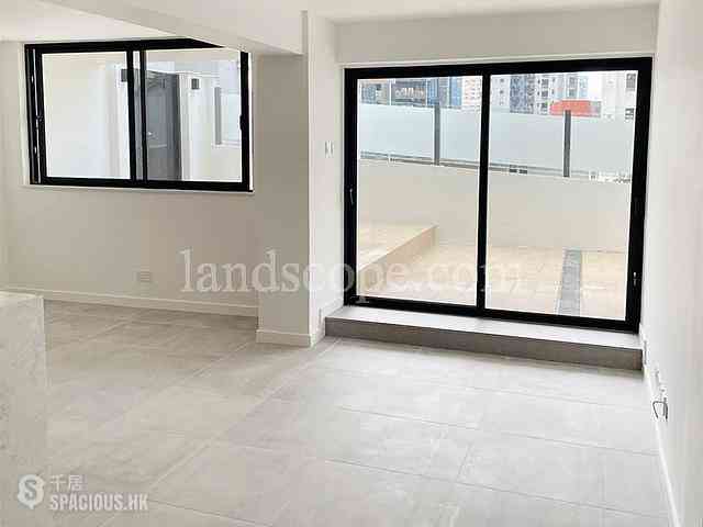 Mid Levels Central - 5K, Bowen Road 01