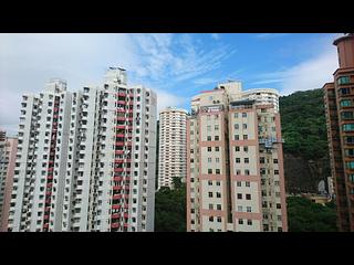 Tai Hang - Rich Building 06