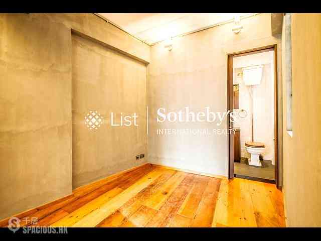 Central - 26A, Peel Street 07