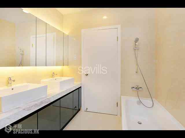 Chung Hom Kok - Coral Villas 06