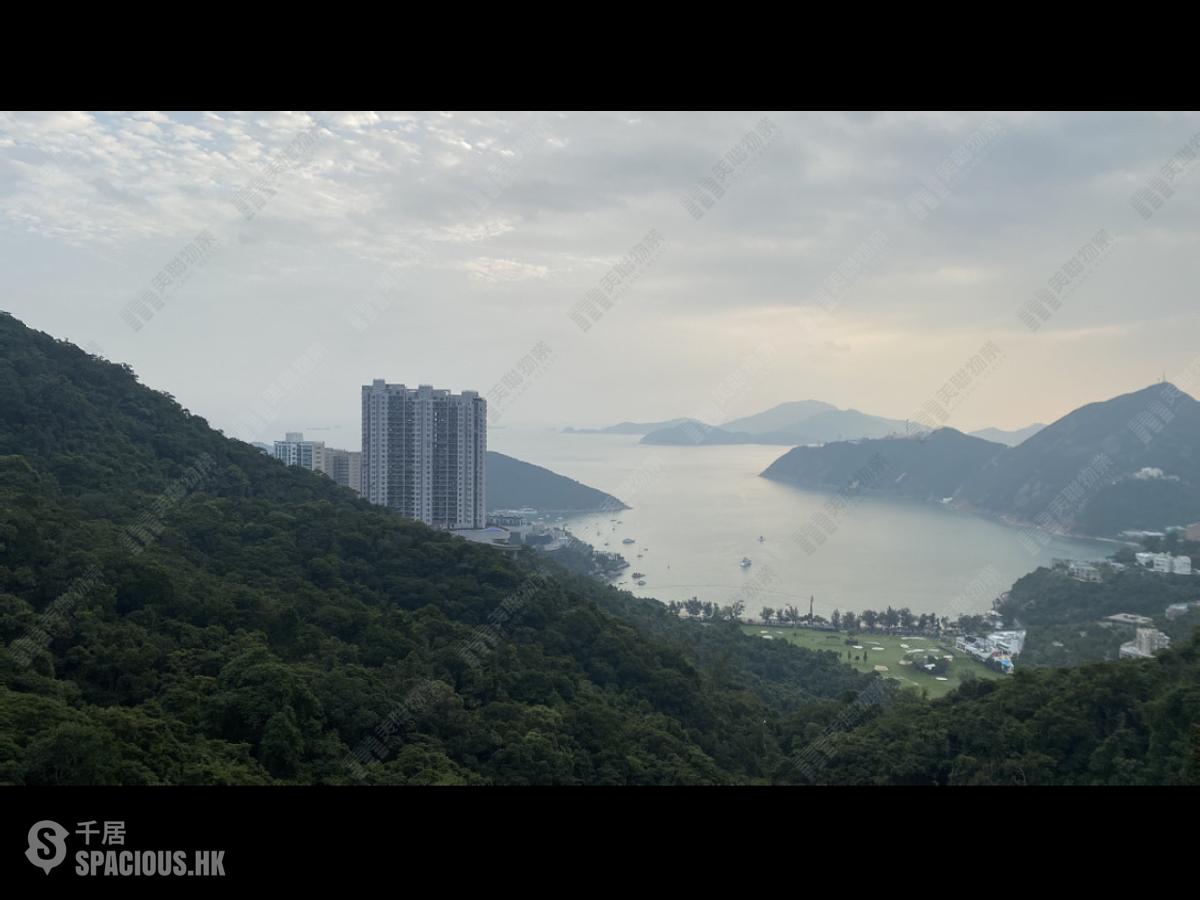 Repulse Bay - Sea Cliff Mansions 01