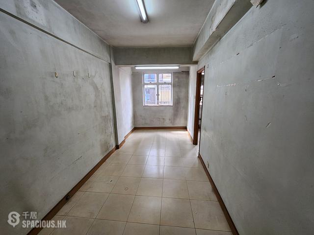 Sai Ying Pun - 380-382, Queen's Road West 01