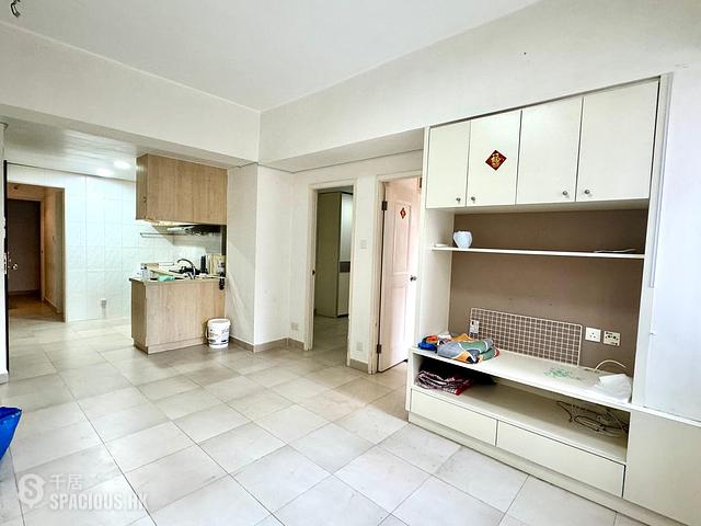 North Point - Kiu Kwan Mansion Block B 01