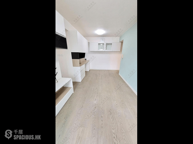 Ap Lei Chau - Sham Wan Towers Block 3 01