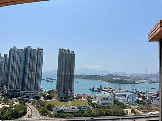 大角咀 - 君滙港6座 03