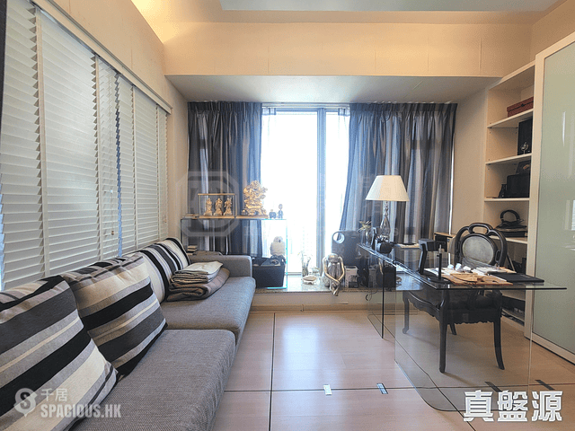 Tai Kok Tsui - One Silversea Tower 1 01