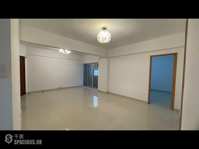 Quarry Bay - Mansion Building 01