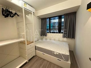 Causeway Bay - 24, Yiu Wa Street 06