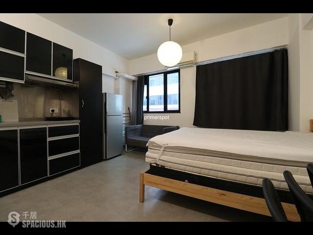 Wan Chai - 168, Queen's Road East 01
