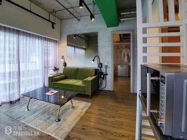 Wong Chuk Hang - Ovolo Southside 01