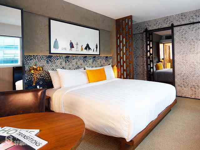 Central - Ovolo Central 01