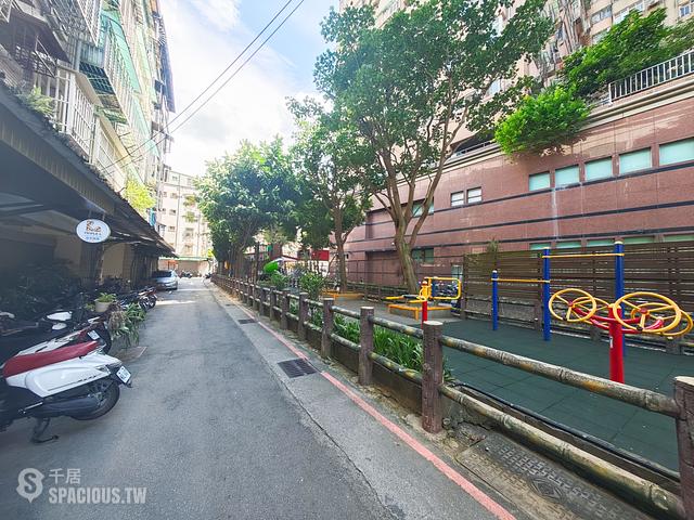 Tucheng - No. XX, Lane 12, Yanhe Rd, Tucheng District, New Taipei City, Taiwan 236 01