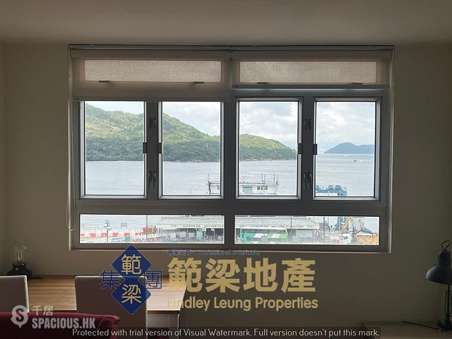 Mui Wo - SILVER CENTRE BUILDING 01