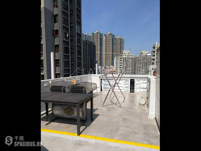 Sai Ying Pun - Koon Wah Building 01