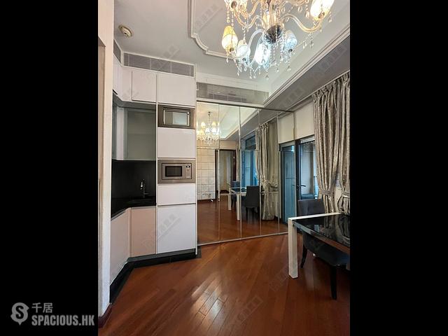 Tai Kok Tsui - Park Summit Block 1 08