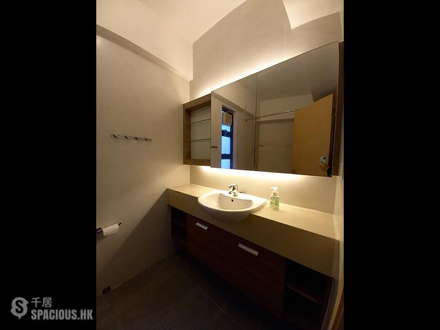 Wan Chai - Fortune Court 01