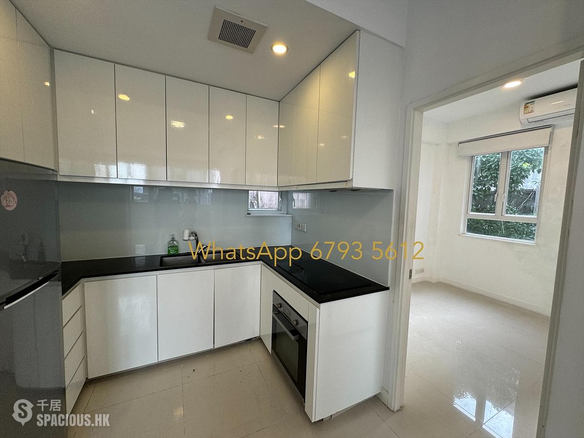 Sai Ying Pun - 27, Eastern Street 01