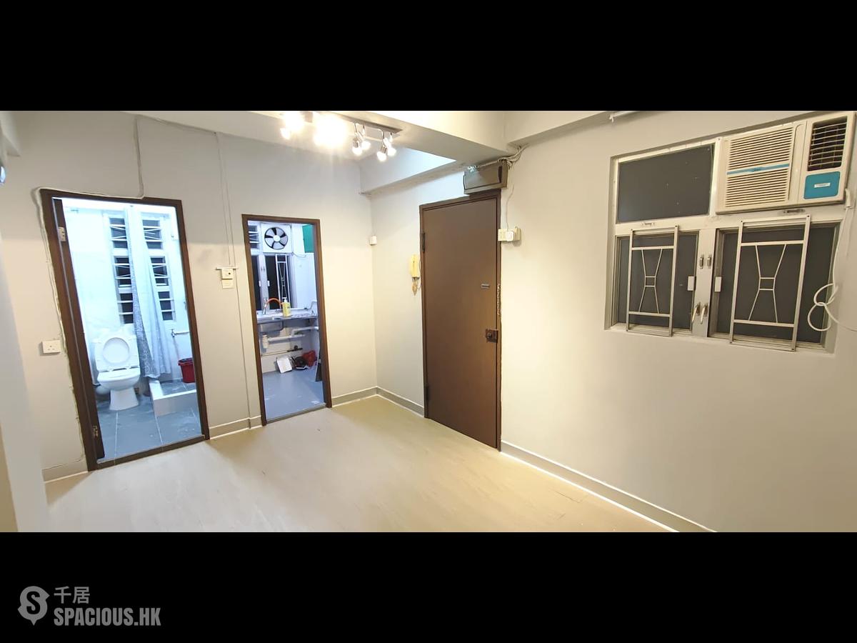 Sai Ying Pun - 25, Pok Fu Lam Road 01