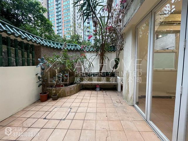 Kennedy Town - 19-21, Sands Street 01