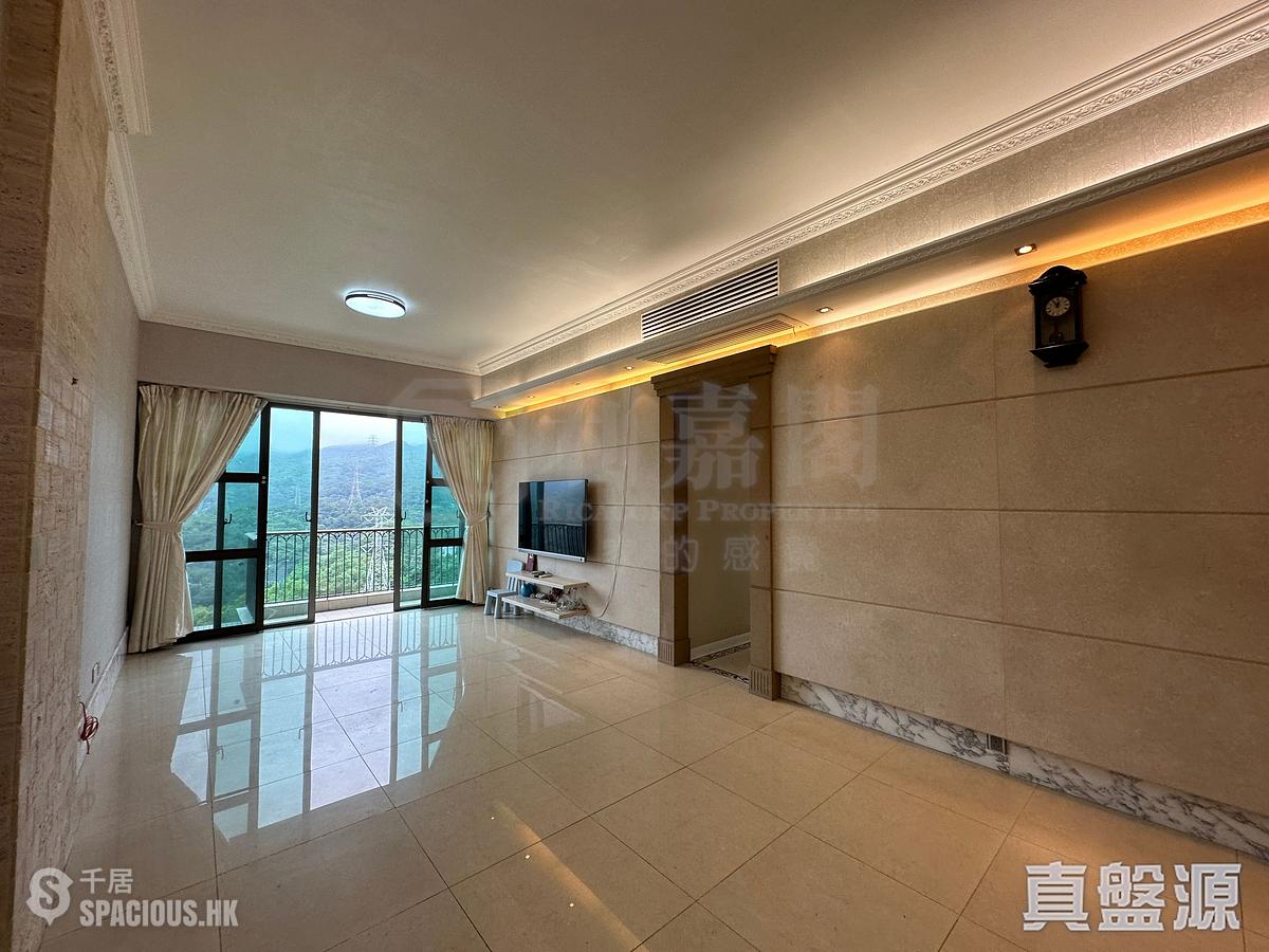 Tsuen Wan - The Cairnhill 01