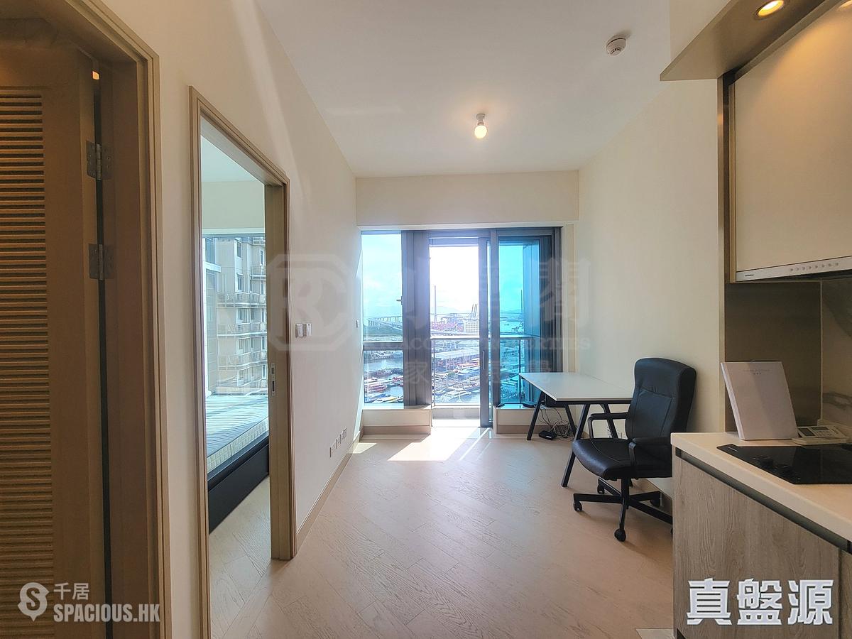 Cheung Sha Wan - Grand Victoria Phase 1 Grand Victoria I Block 3B 01