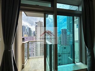 Wan Chai - The Avenue Phase 2 Block 1 03