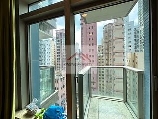 Wan Chai - The Avenue Phase 2 Block 3 05