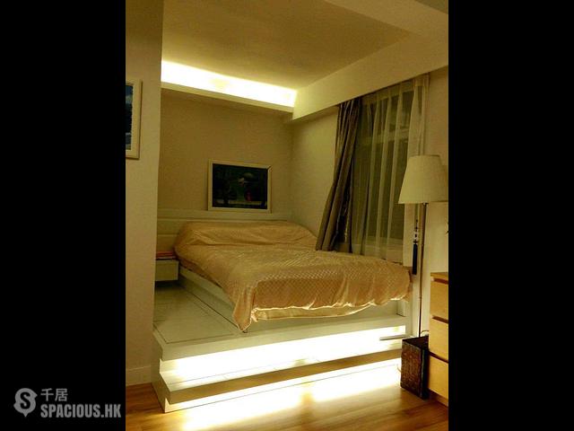 Wan Chai - Causeway Centre Block B 01