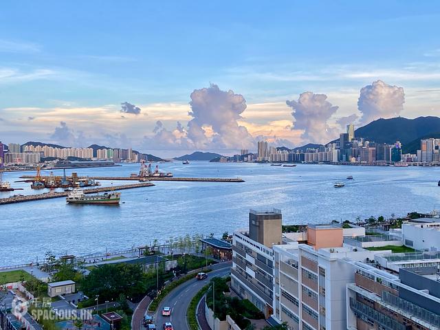 To Kwa Wan - L・Harbour 18 01