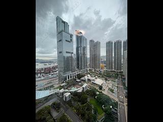 West Kowloon - The Harbourside 07