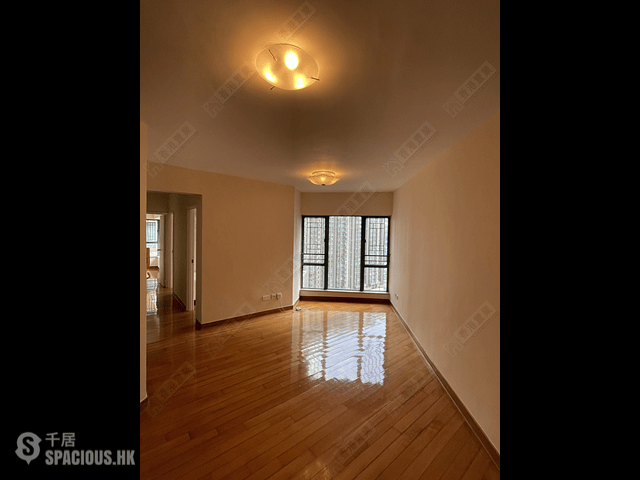 Tai Kok Tsui - Island Harbourview Block 10 01