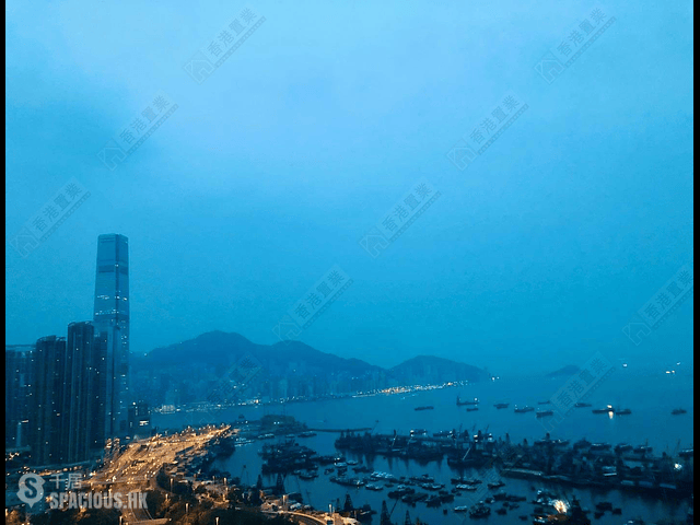 Tai Kok Tsui - Park Avenue Phase 1 Block 8 01