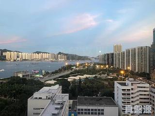 Quarry Bay - King's View Court 06