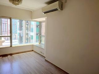 Cheung Sha Wan - Banyan Garden Phase 1 Block 2 04