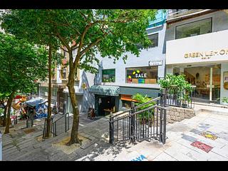 Sheung Wan - 179, Hollywood Road 17