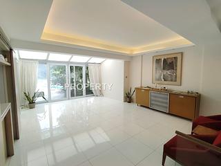 Wong Chuk Hang - Manly Villa 11