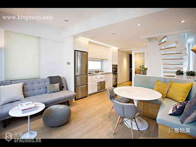 Central - 4, Shin Hing Street 01